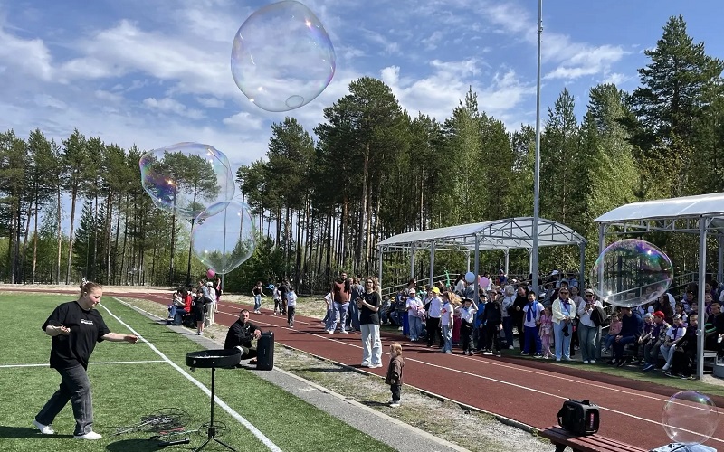 фото запуска мыльных шаров
